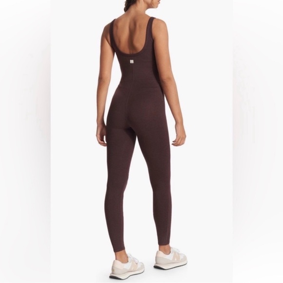 Vuori Pants - Vuori Halo Dark Brown Jumpsuit Size XXL